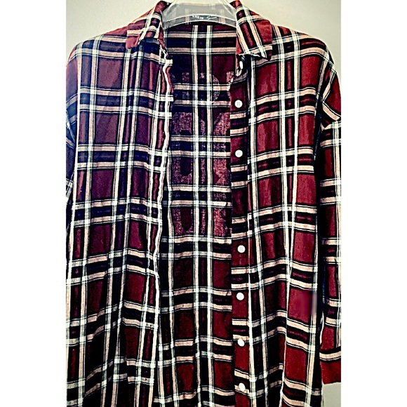 Shein - long sleeves maternity button down shirt - size S - Picture 3 of 3